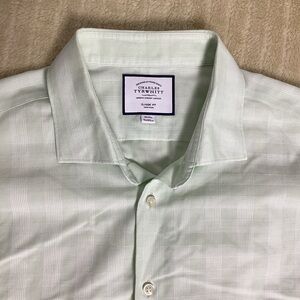 Charles Tyrwhitt Men's Classic Fit Non Iron shirt